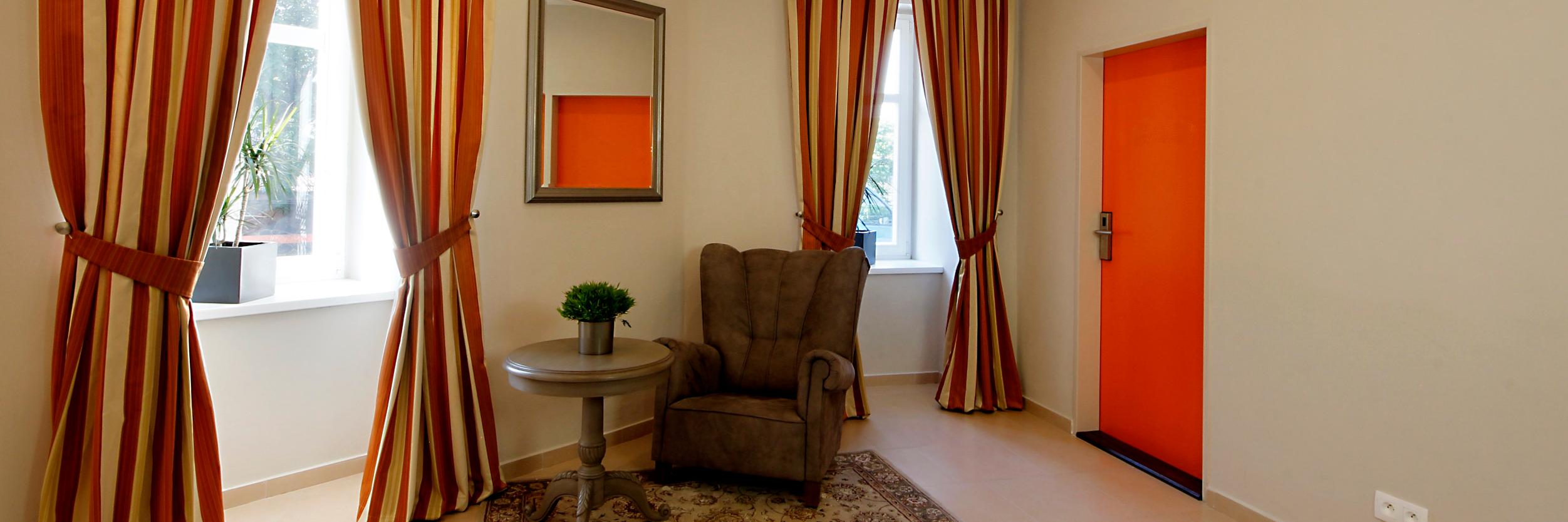 easyhotelprague's profile banner image