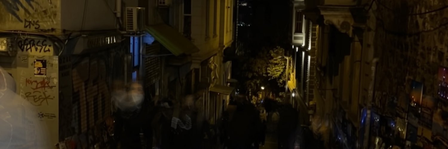 busraeae's profile banner image