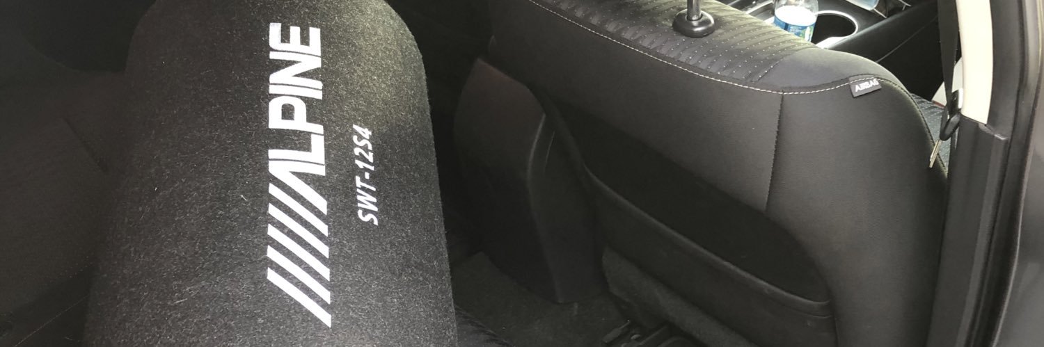 HellChillen's profile banner image