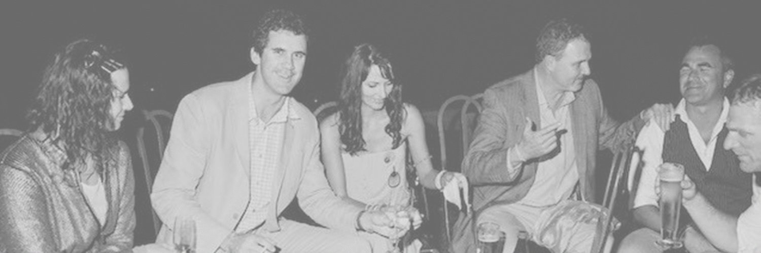 henniewarnich's profile banner image