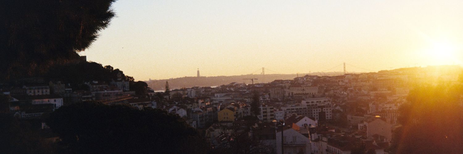 lucía banner