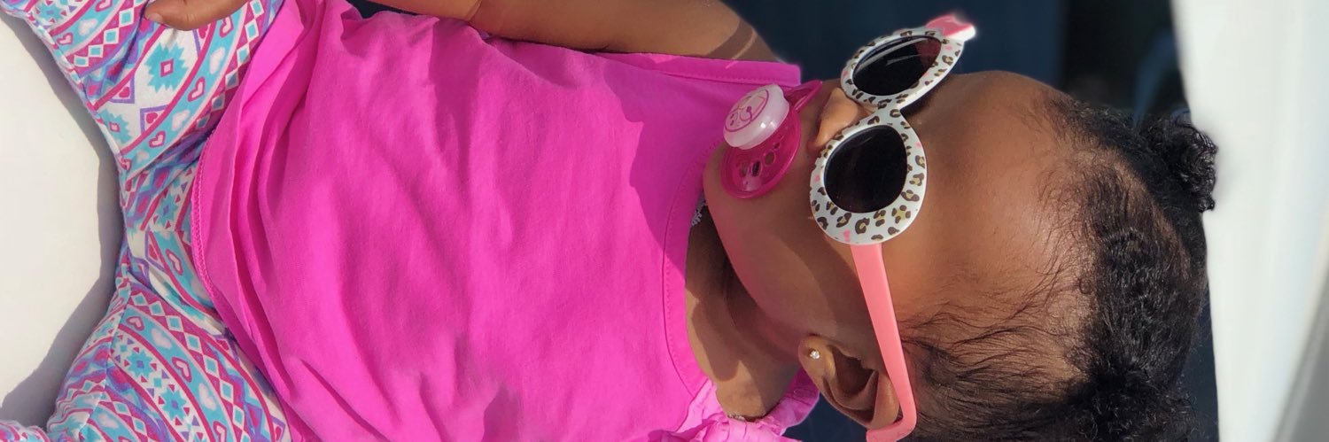 dee2timez's profile banner image