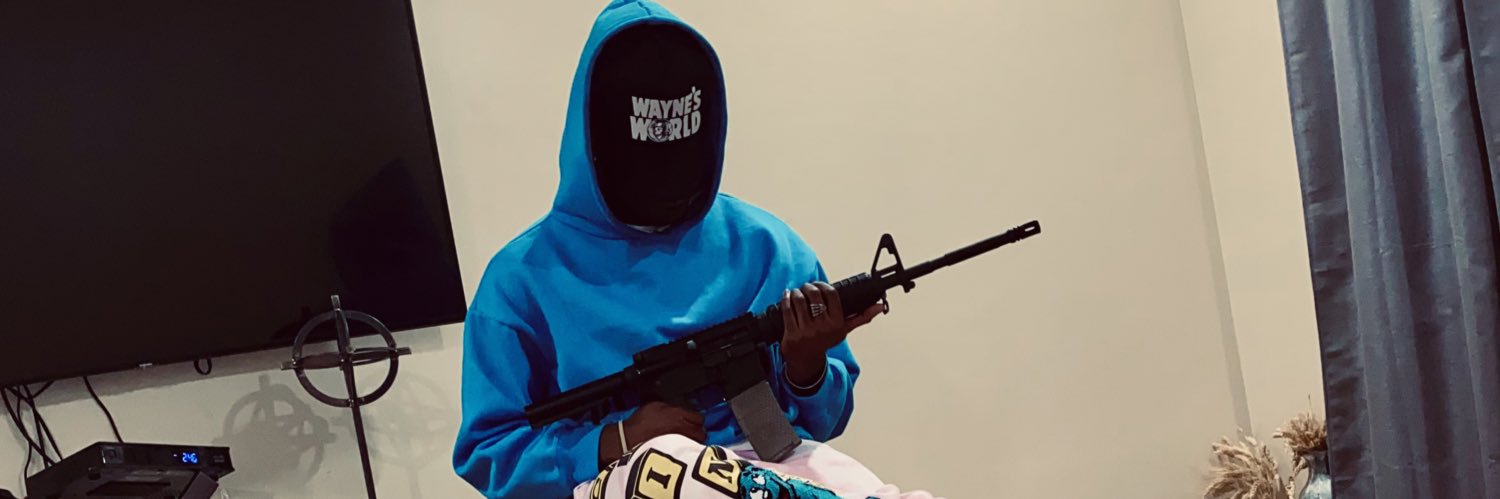 DecheMcfly00's profile banner image