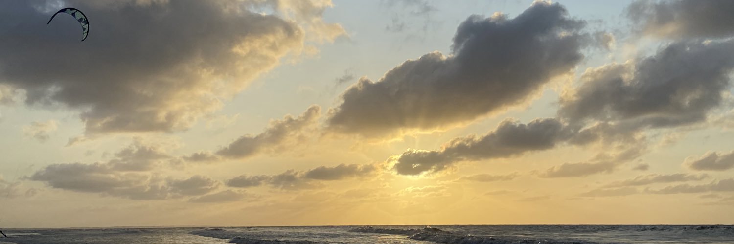 Gustavoa1996's profile banner image