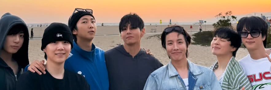 moniemini13's profile banner image