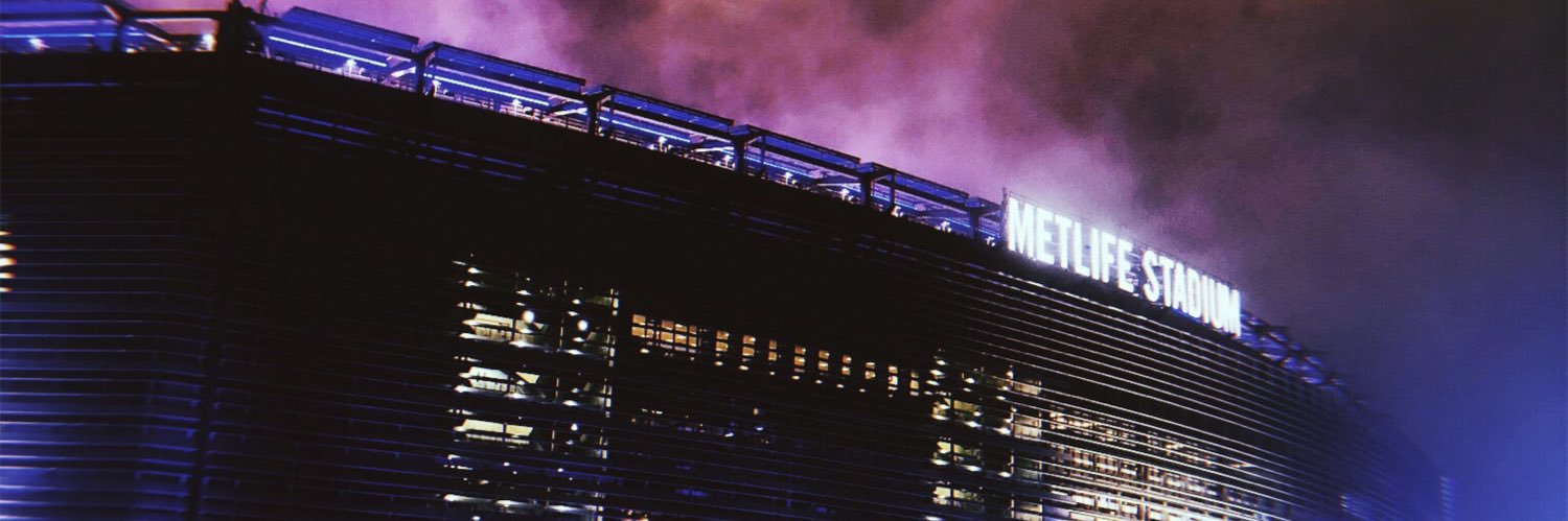 CharlotteTirola's profile banner image