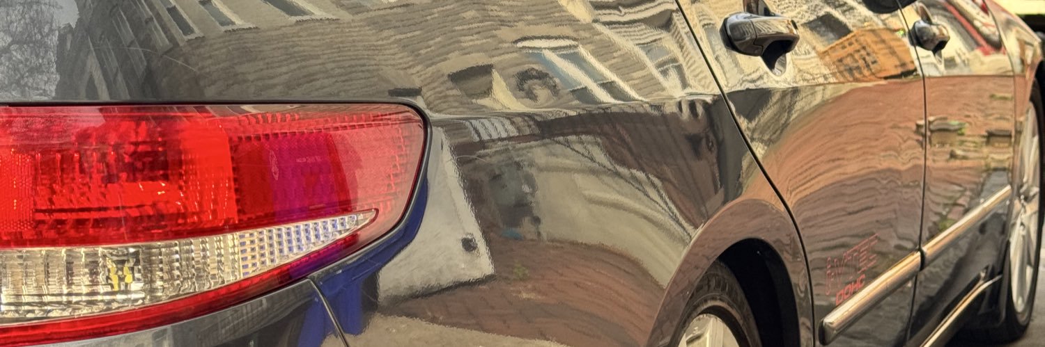 l_uzzm's profile banner image