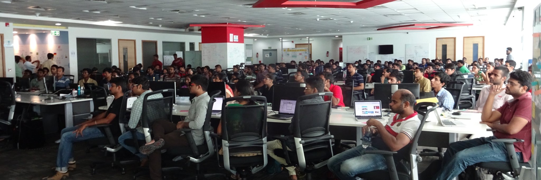IoT Geeks banner