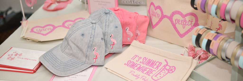 Pinkly_Perfect's profile banner image