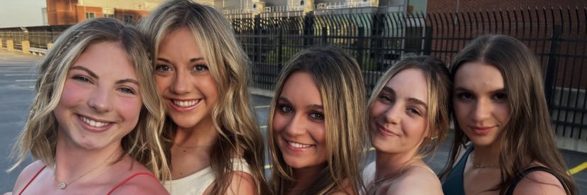 _kendallwells_'s profile banner image