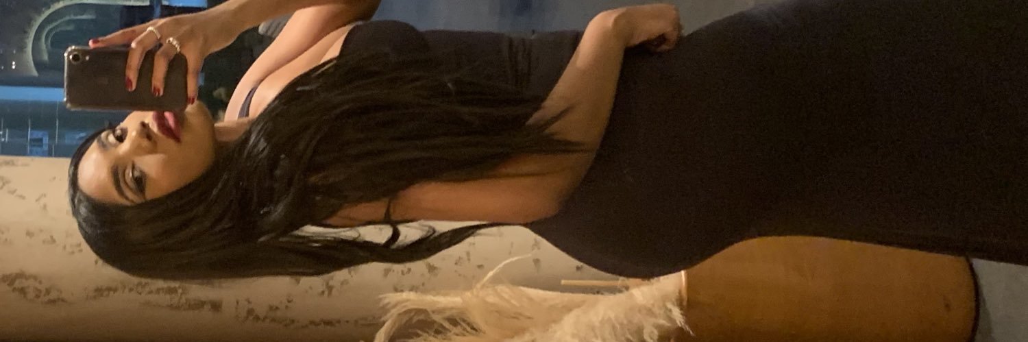 vitoriamyg's profile banner image