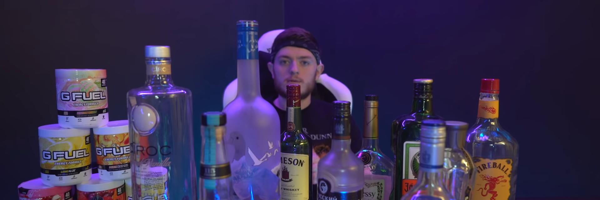 akaWalzy's profile banner image
