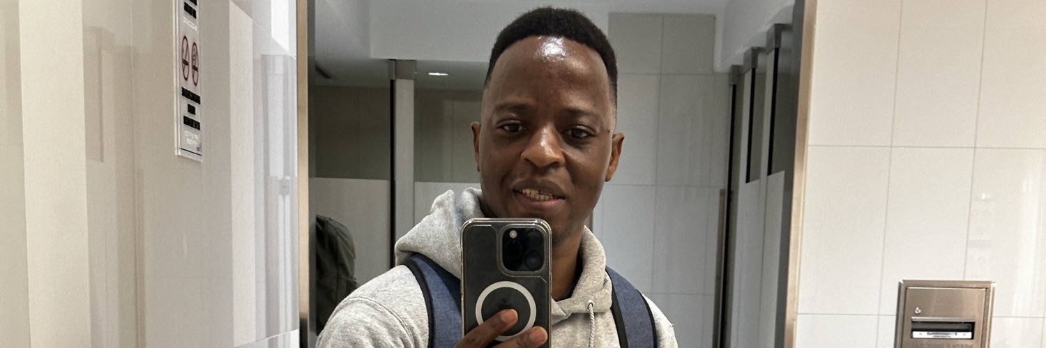 Zvoo 🇿🇼🇨🇦 banner
