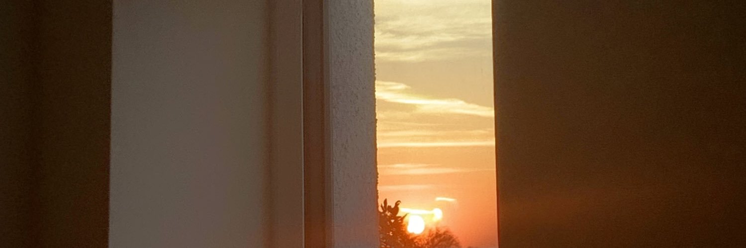 Pipcummings_'s profile banner image