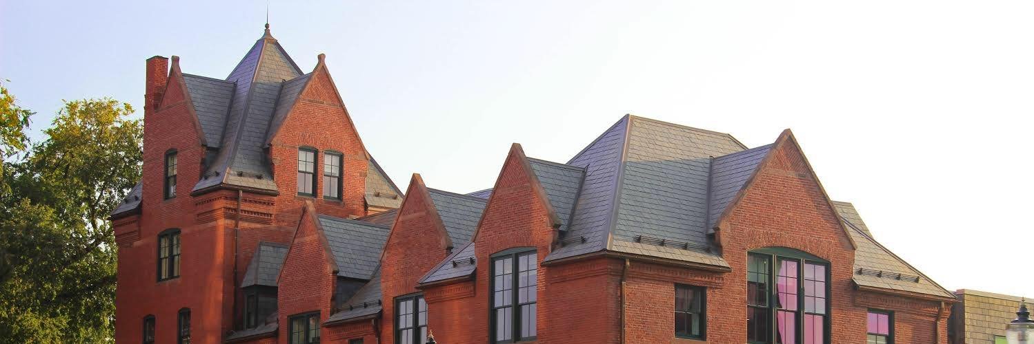 UMass English banner