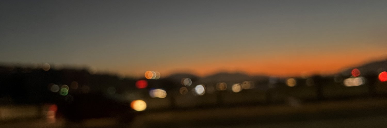 AngieVR28's profile banner image