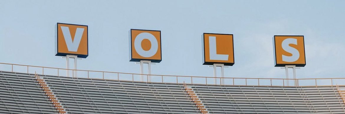 whod18's profile banner image
