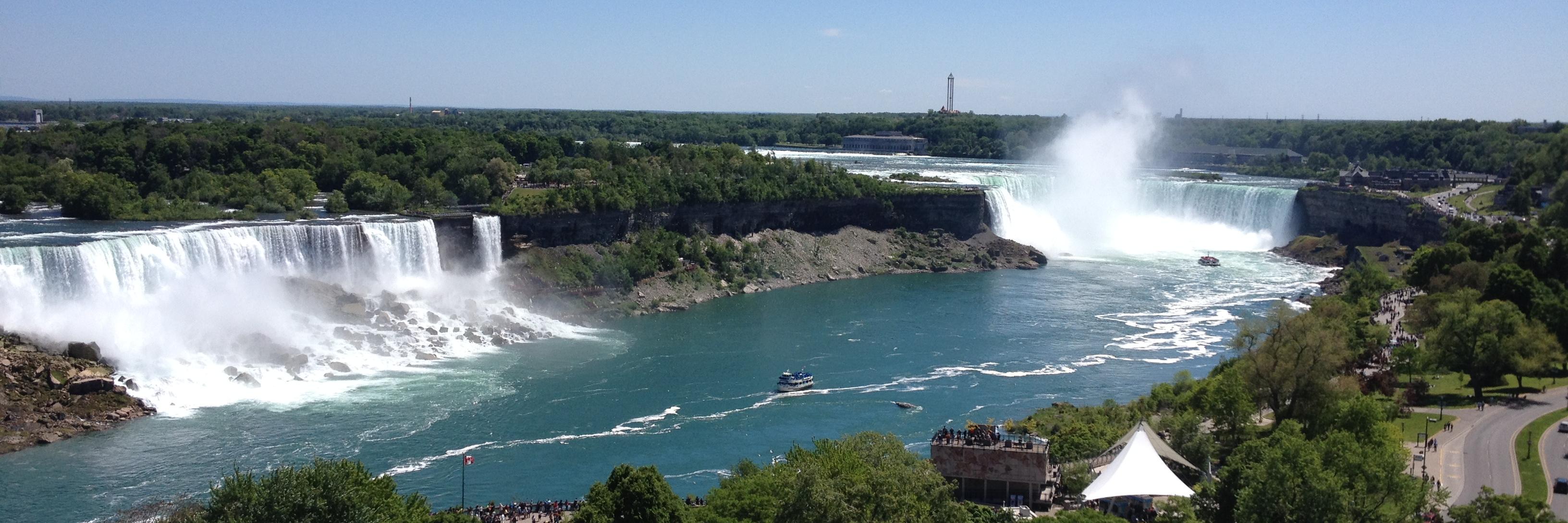 riley_globetrtr's profile banner image