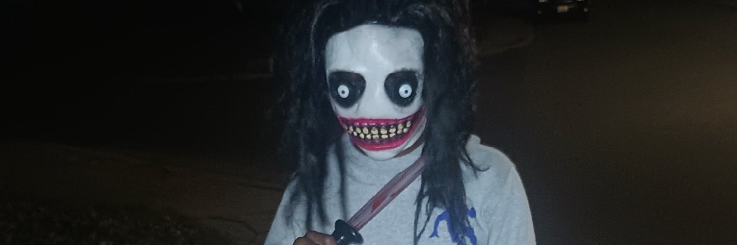 JustCush 🦍 banner