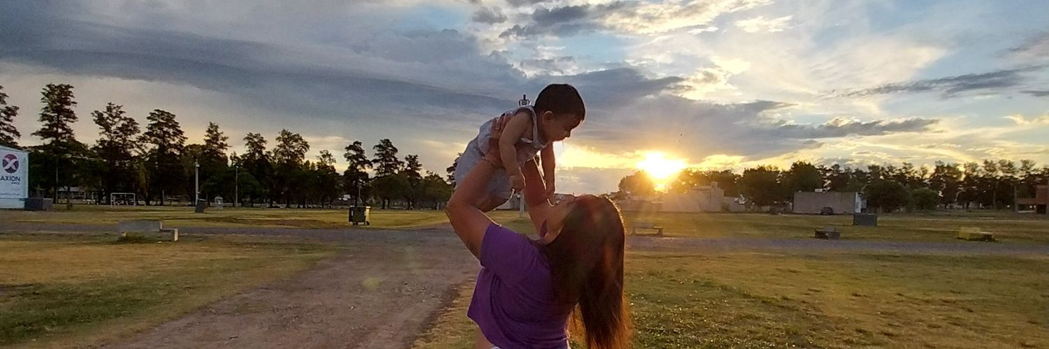 TaylorrTami's profile banner image