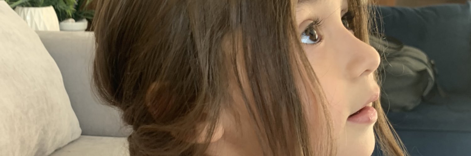 marinacantur's profile banner image