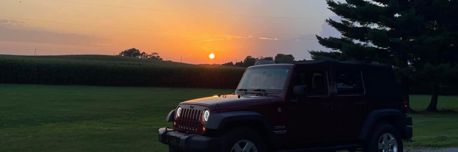 hannahcam70's profile banner image