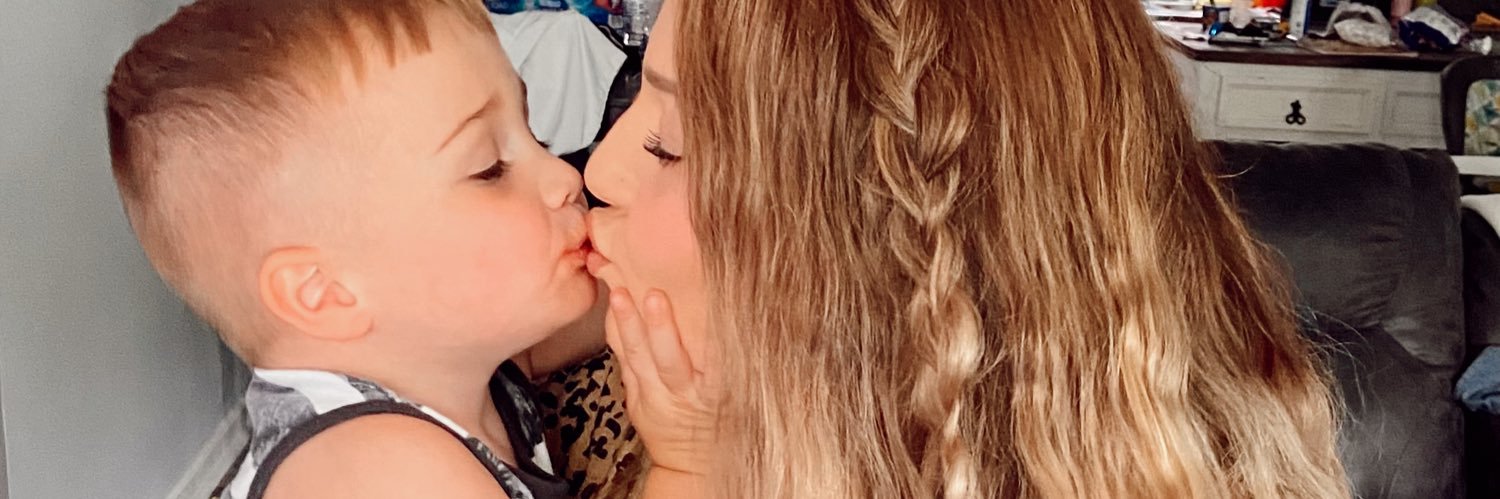 haileydoolin's profile banner image