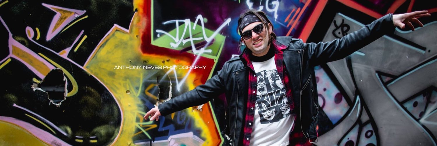 tomherres's profile banner image