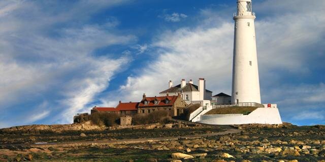 PoshDoshy PROUD WHITEY. Was a Monarchist. banner