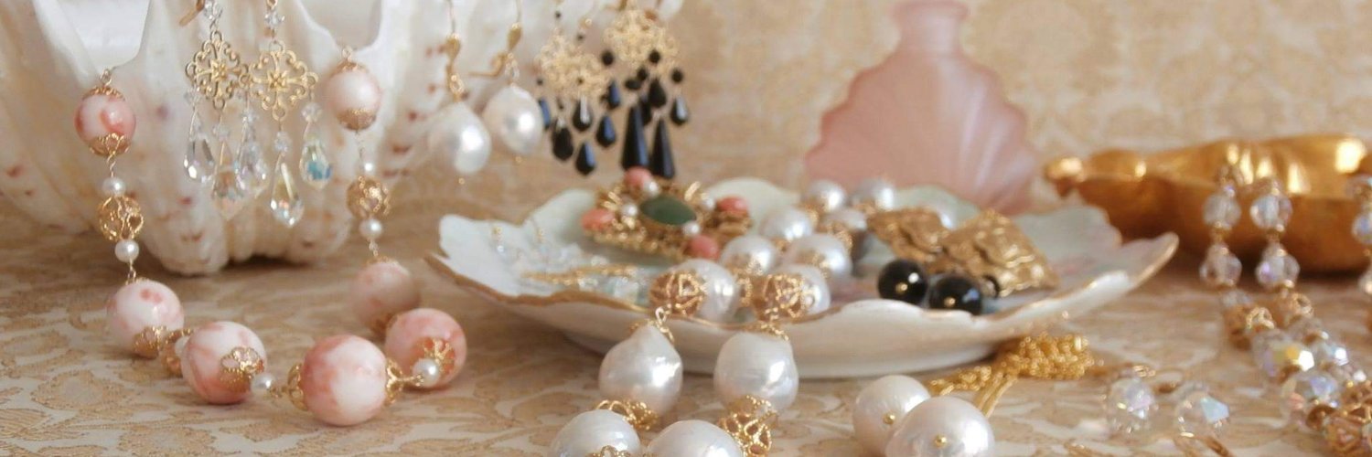 BrioletteJewels's profile banner image