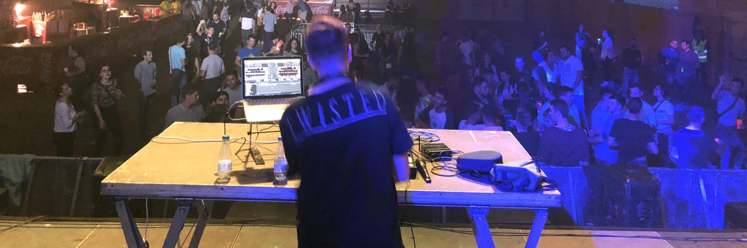 Krispinight's profile banner image