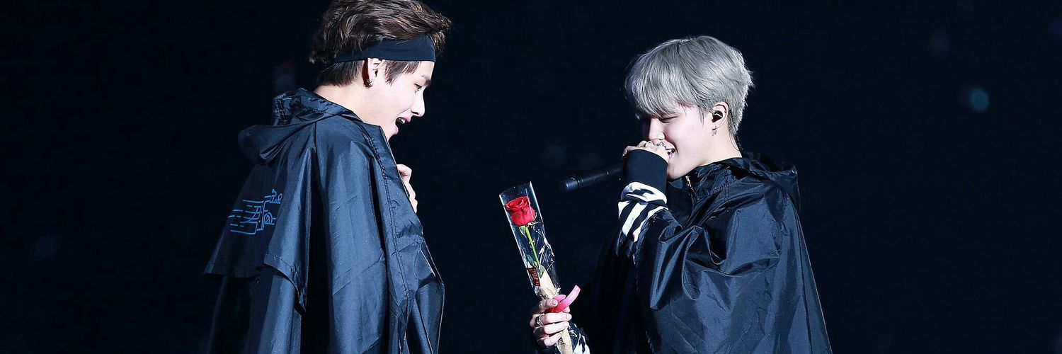 sohwonie's profile banner image