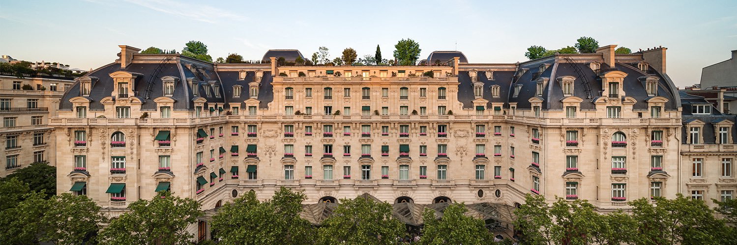 peninsulaparis's profile banner image