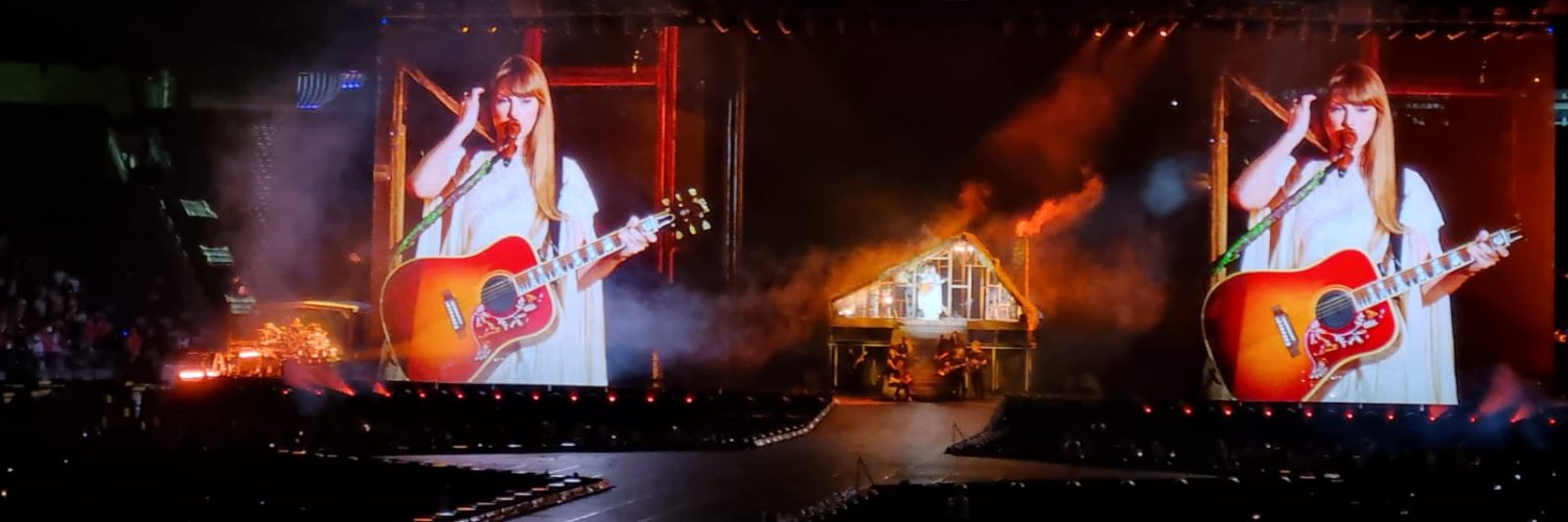 MicheChelle's profile banner image