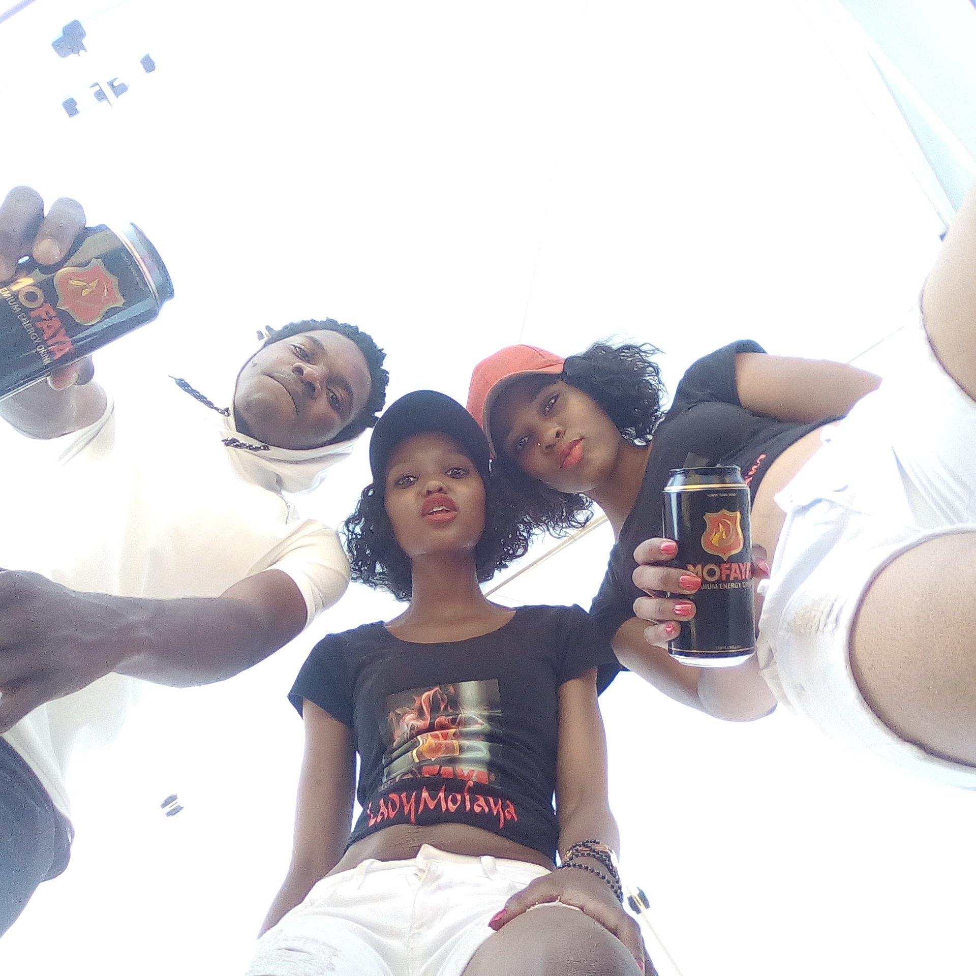 Veron_i_Status's profile banner image