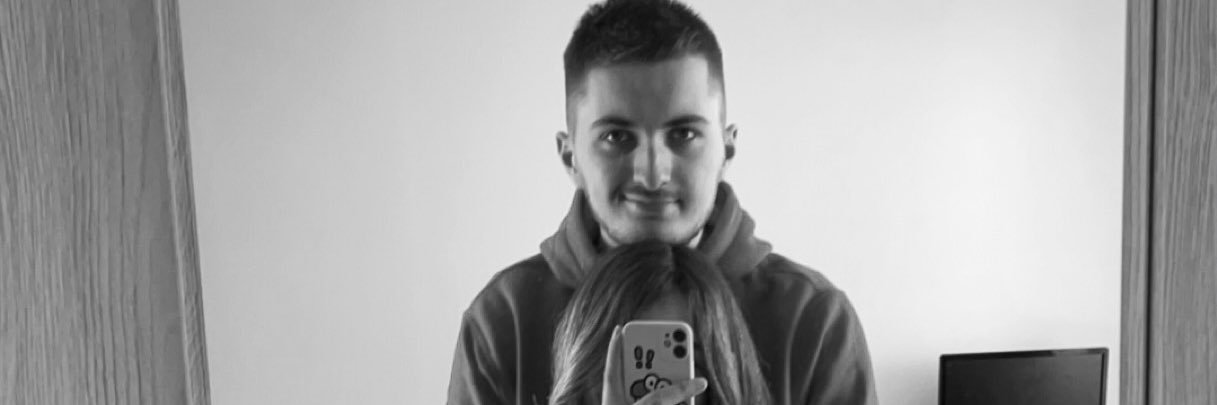 33zeut's profile banner image