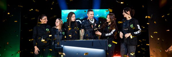 bubbleCS22 Profile Banner