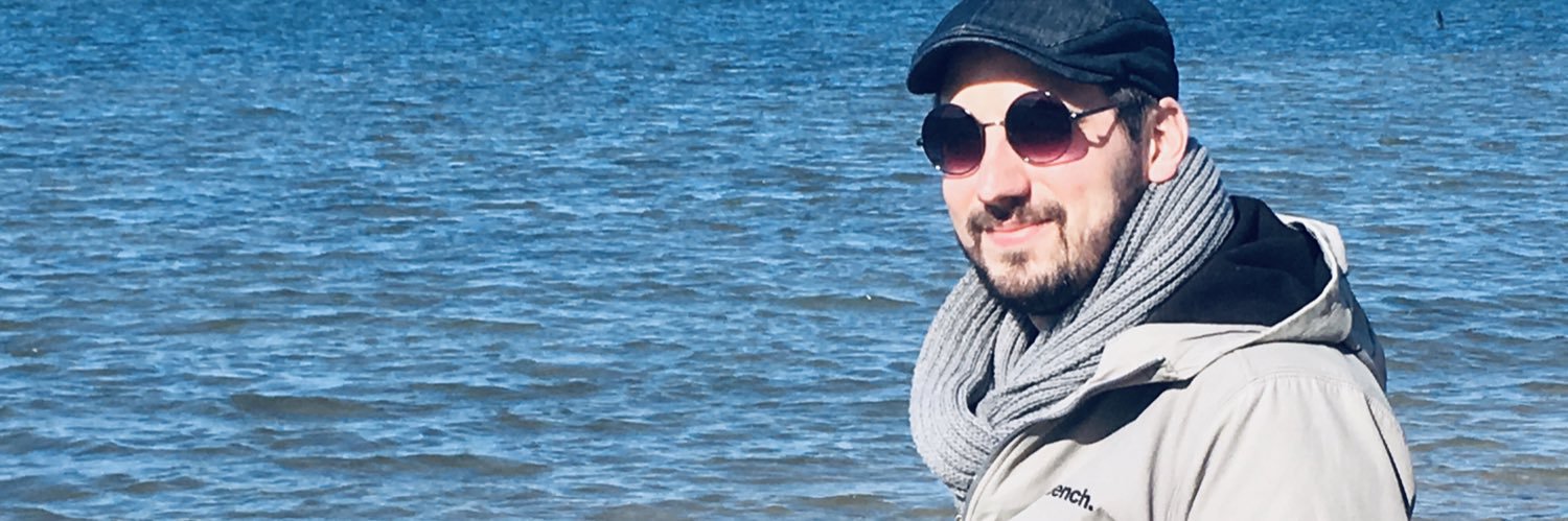 Docmak's profile banner image