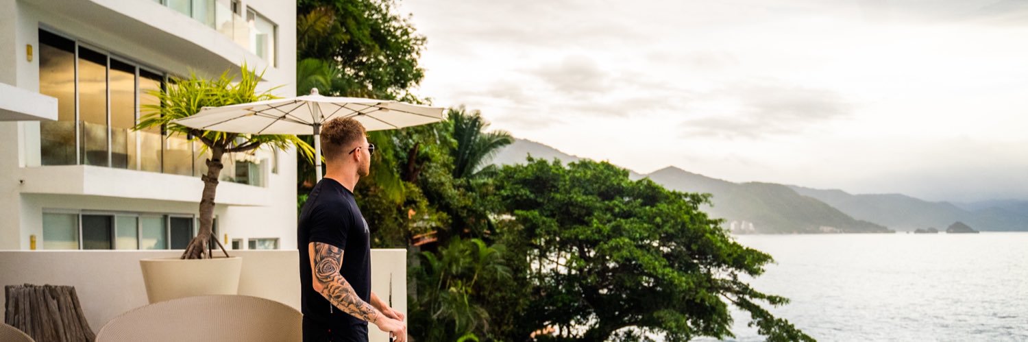 justsaunders's profile banner image