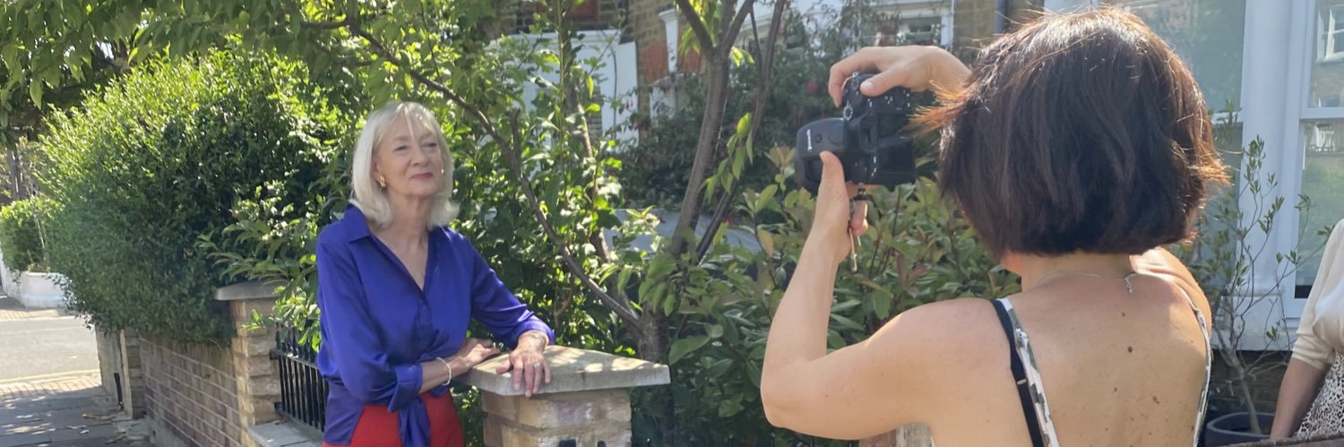 Laura Shimili banner