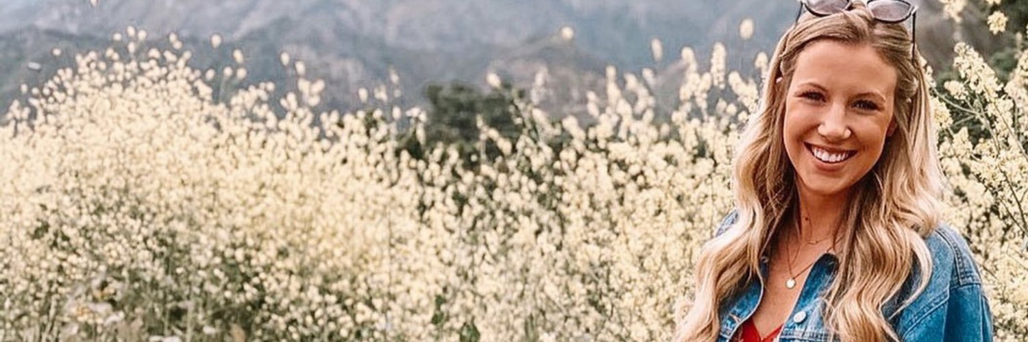 ashlayy15's profile banner image