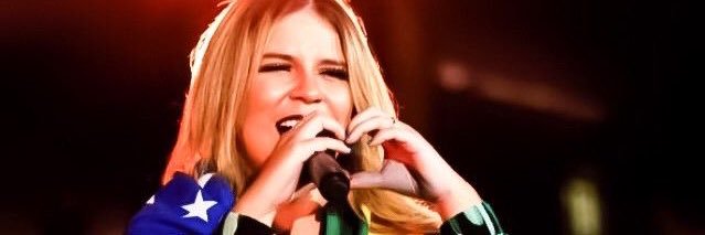 EssanTassia's profile banner image