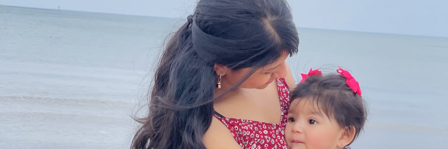 RuthZamora_1997's profile banner image