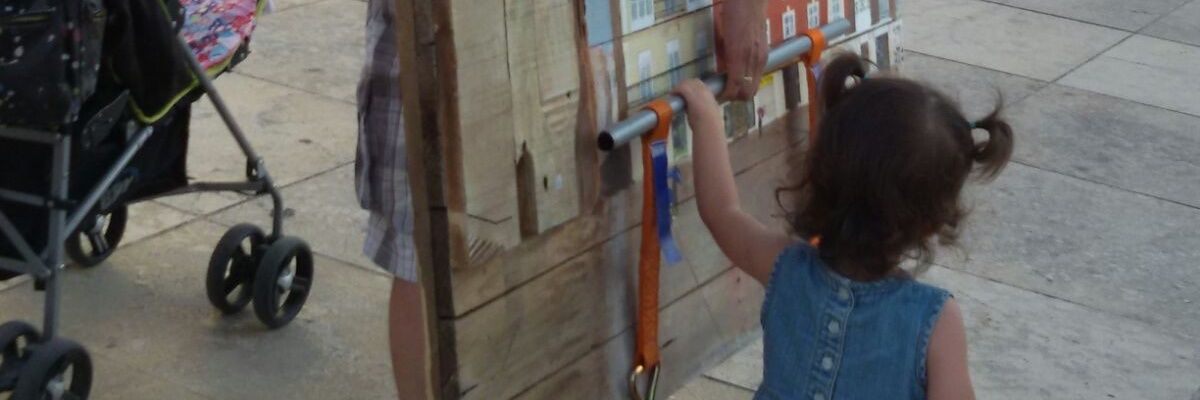 J. Rober Castro G. banner