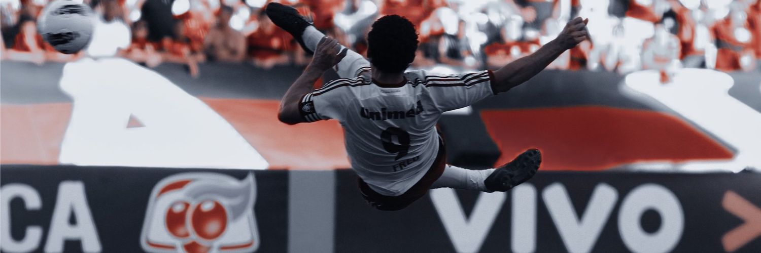 kamilasantox's profile banner image