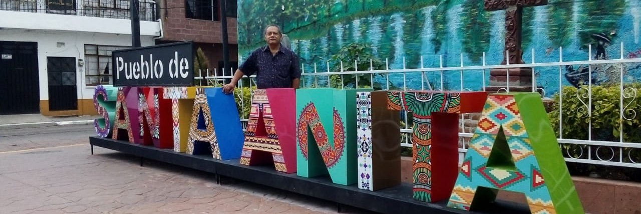 César Reyes López banner