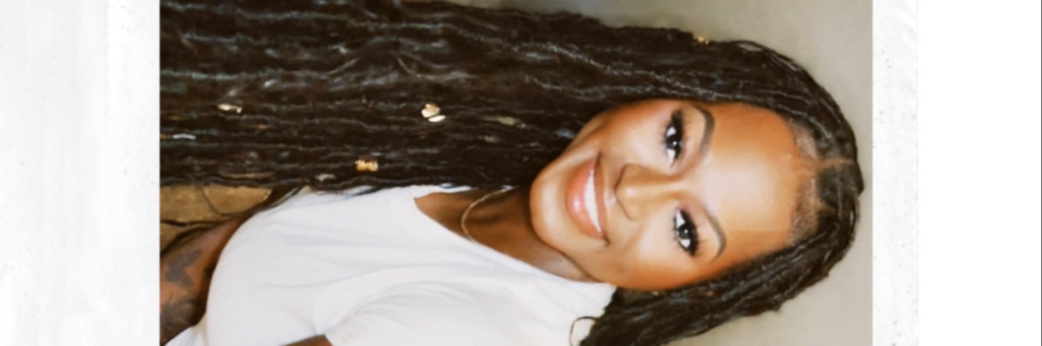 R O S E 🩷 banner