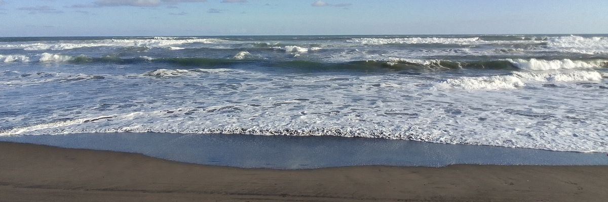 e__vaaaa's profile banner image
