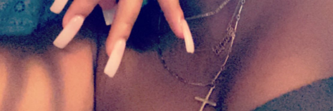 __krisstinaa's profile banner image