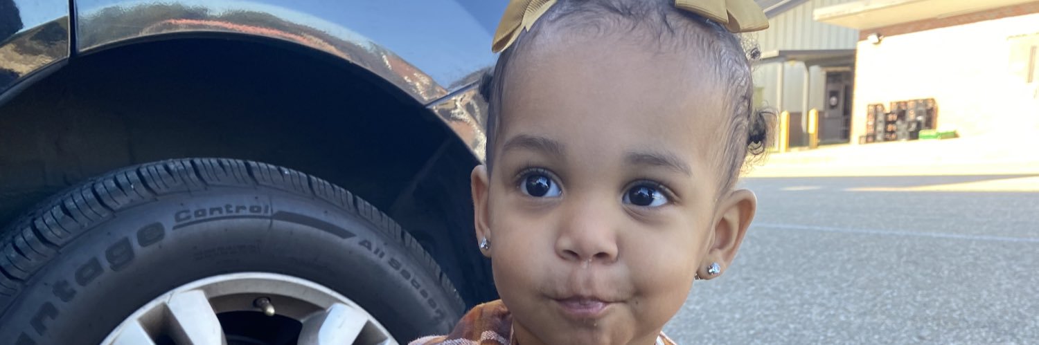 loveJaylan's profile banner image